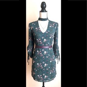 Dark Green Mini Skirt Dress w/ Purple Floral Design & Collar: V-Neck, sz. S-NWT